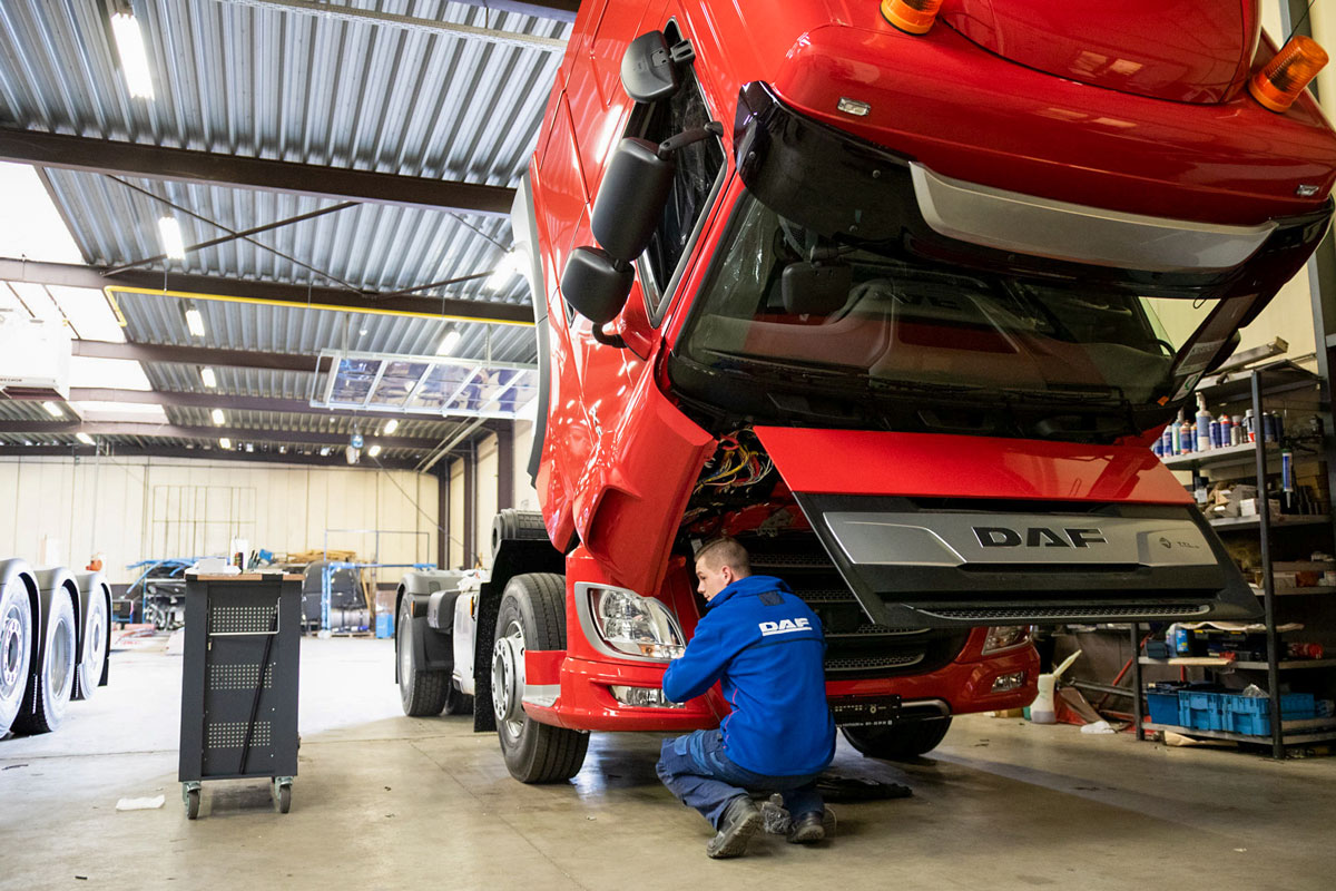 Truck Trading Group